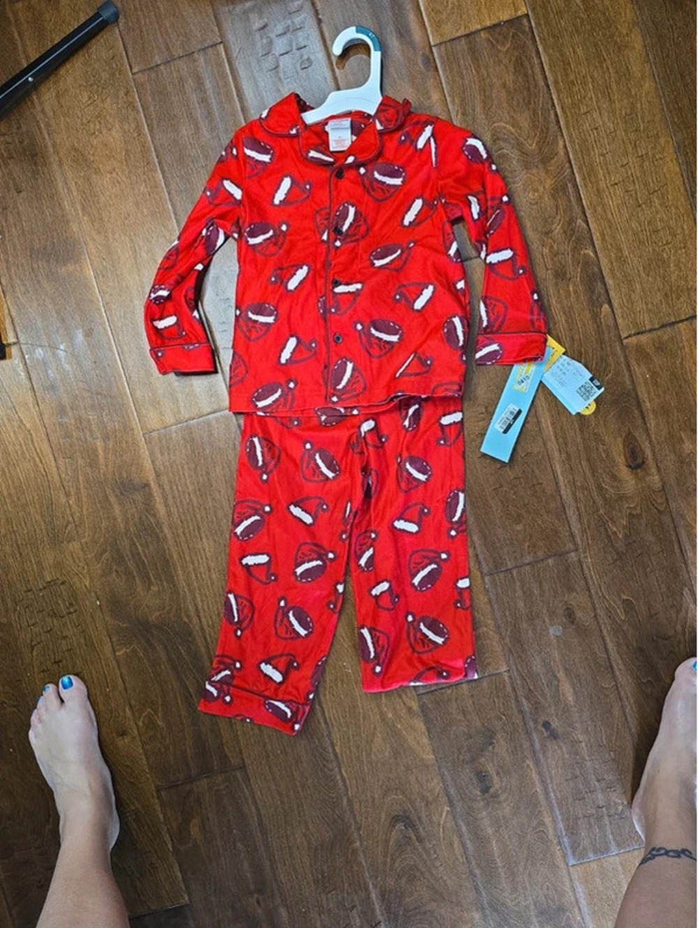 3t brand new christmas pajamas from target item, 410G8